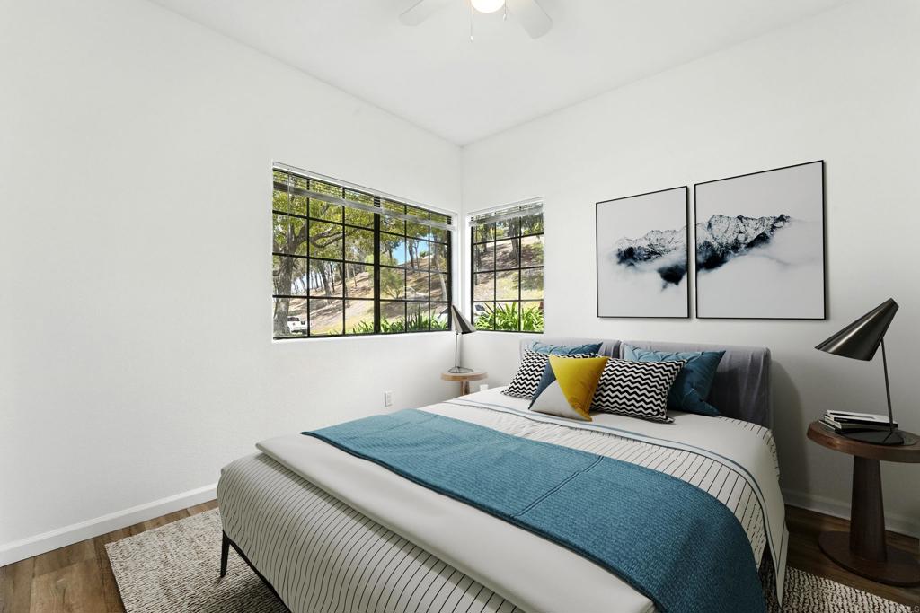 16244 Avenida Venusto