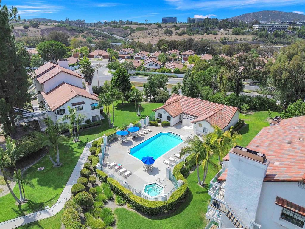 16244 Avenida Venusto