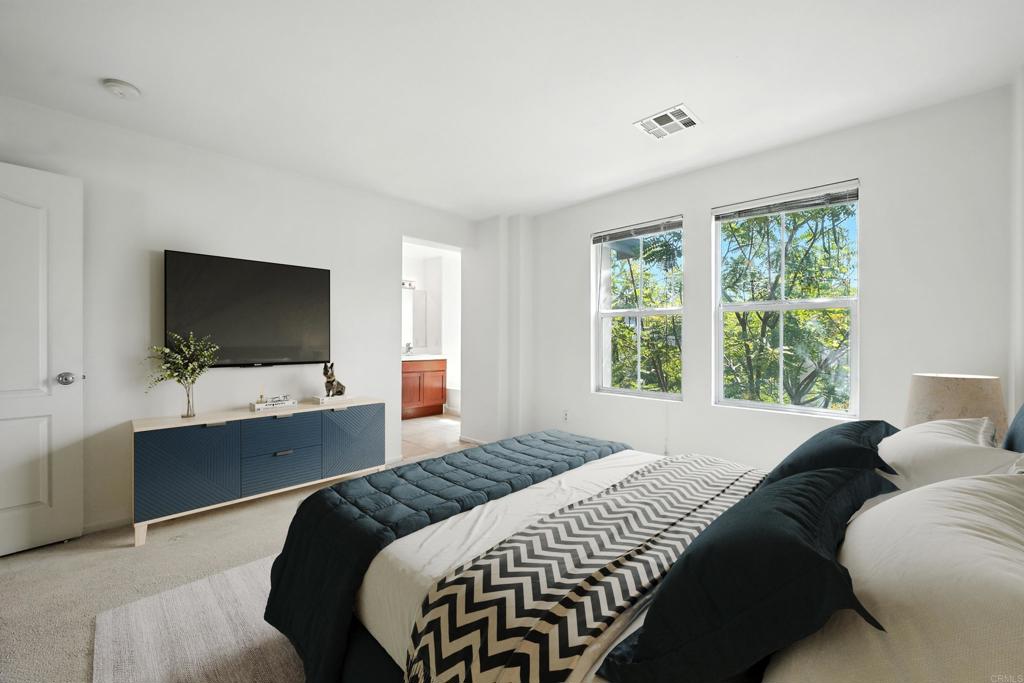 1569 Hackberry Place