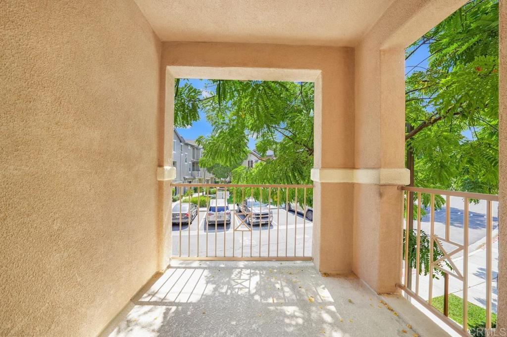 1569 Hackberry Place