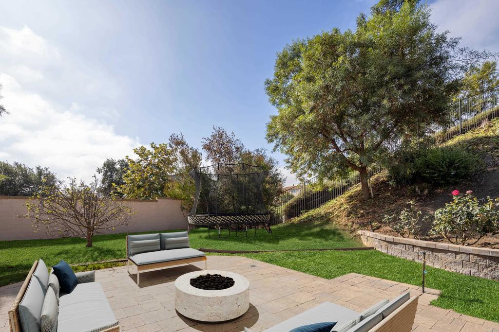 1247 Bellingham Drive