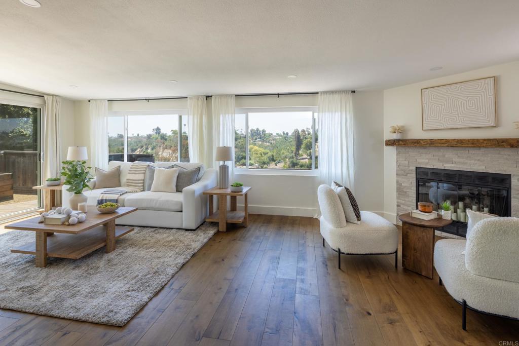 6321 Celia Vista