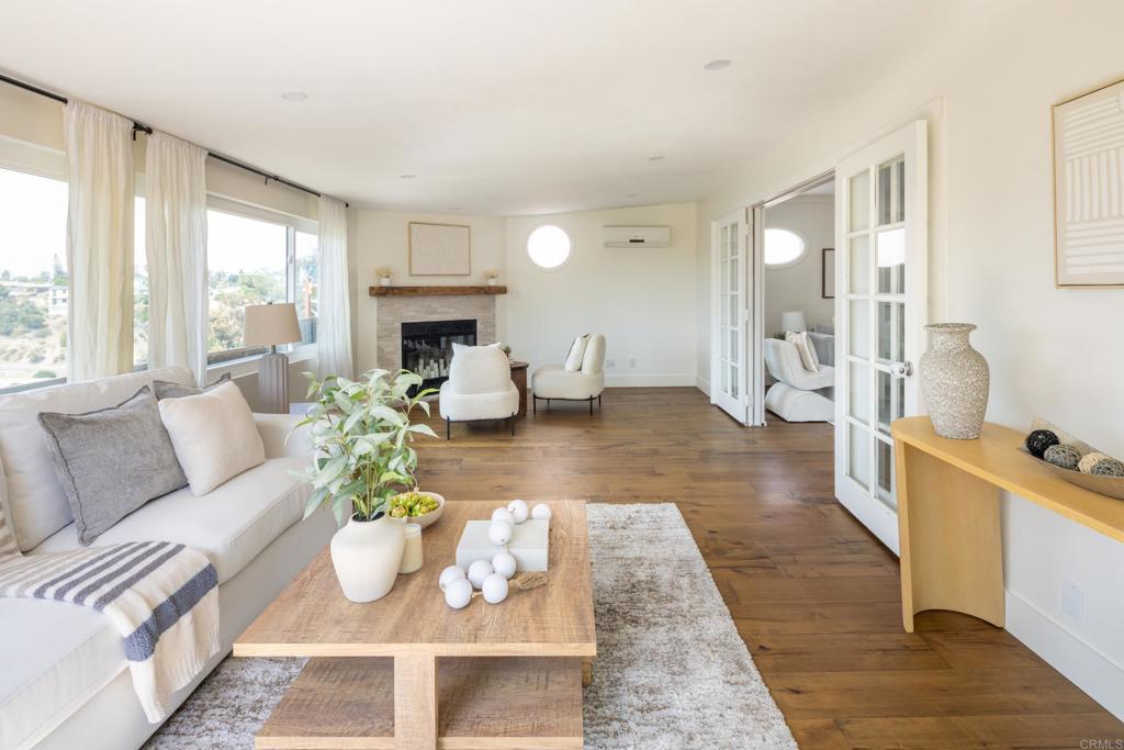 6321 Celia Vista