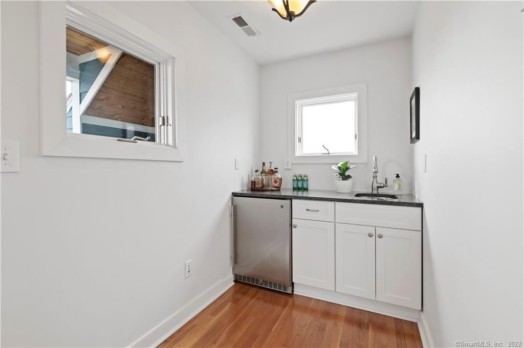 102 A Limewood Avenue