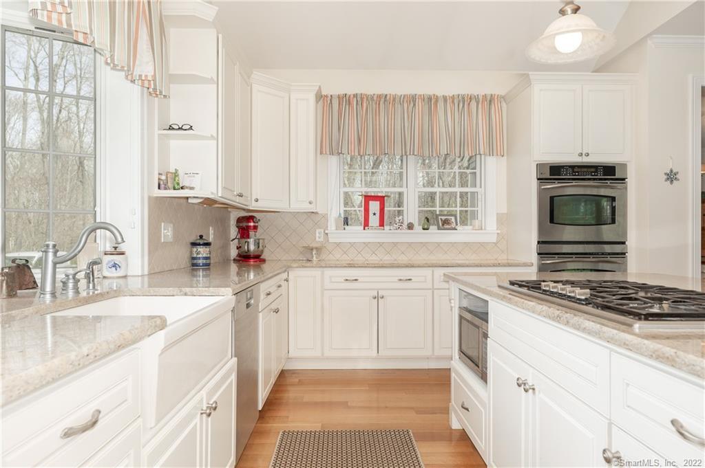 100 Roast Meat Hill Road