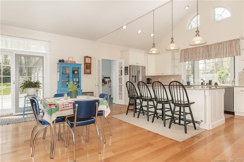 100 Roast Meat Hill Road