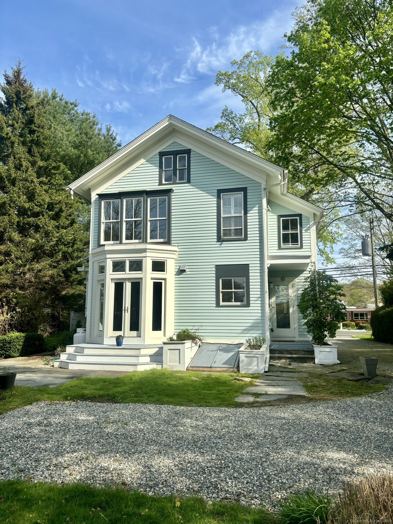 85 Main Street