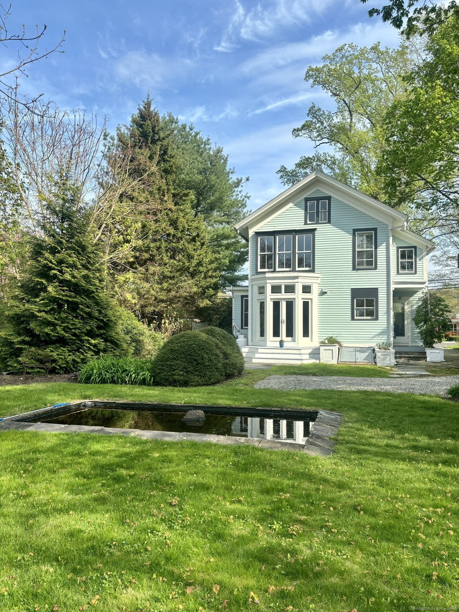 85 Main Street