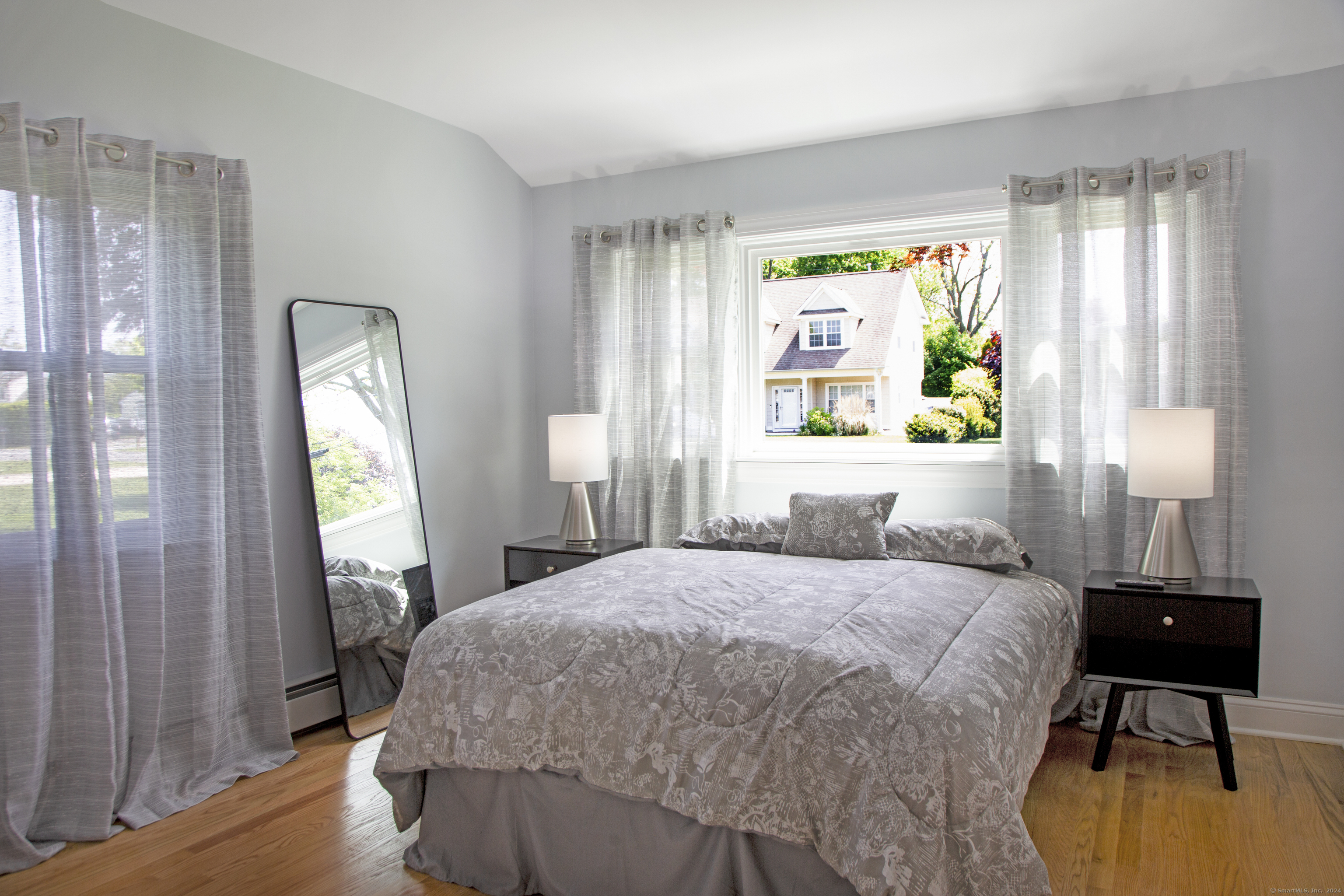 21 Nehantic Trail