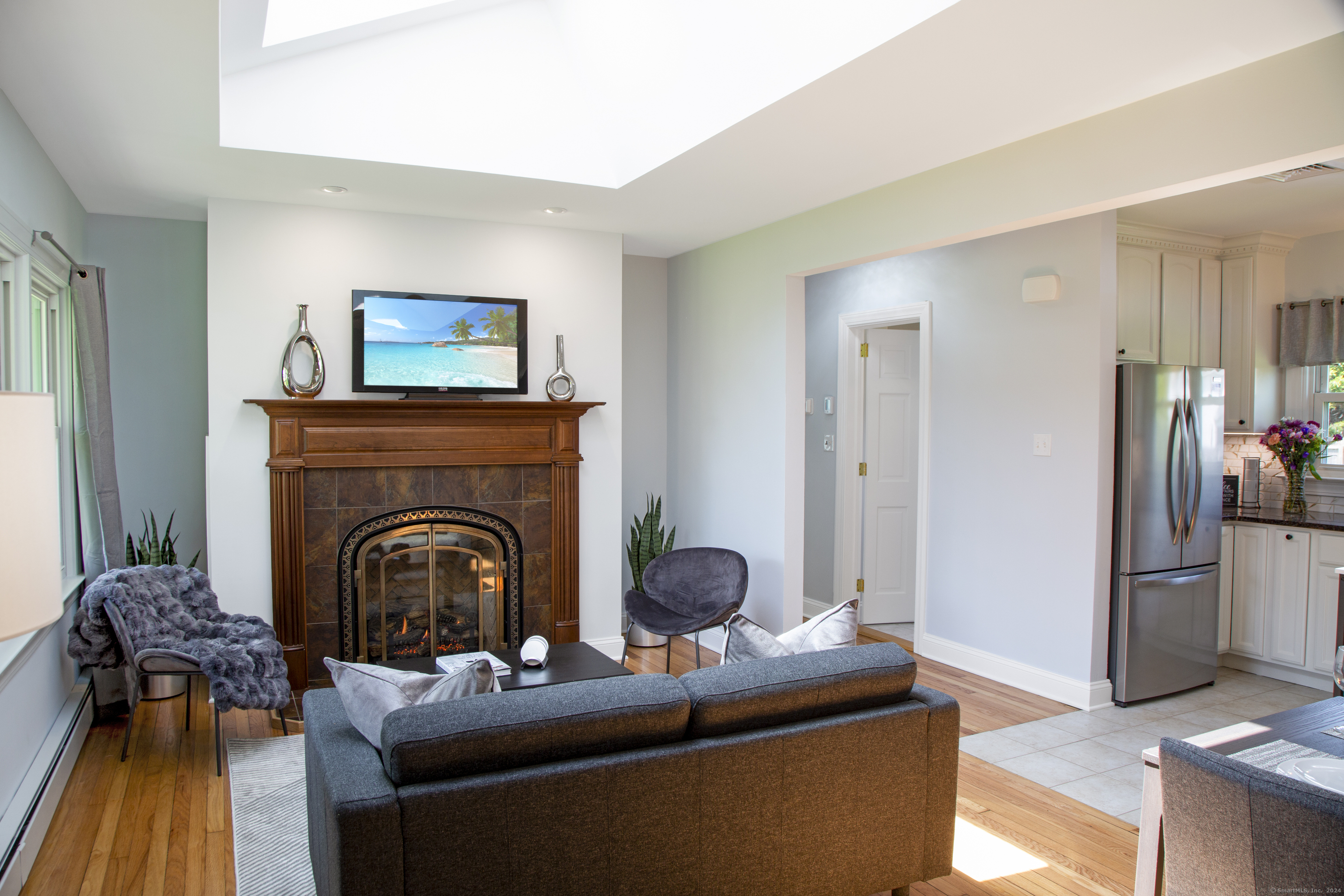 21 Nehantic Trail