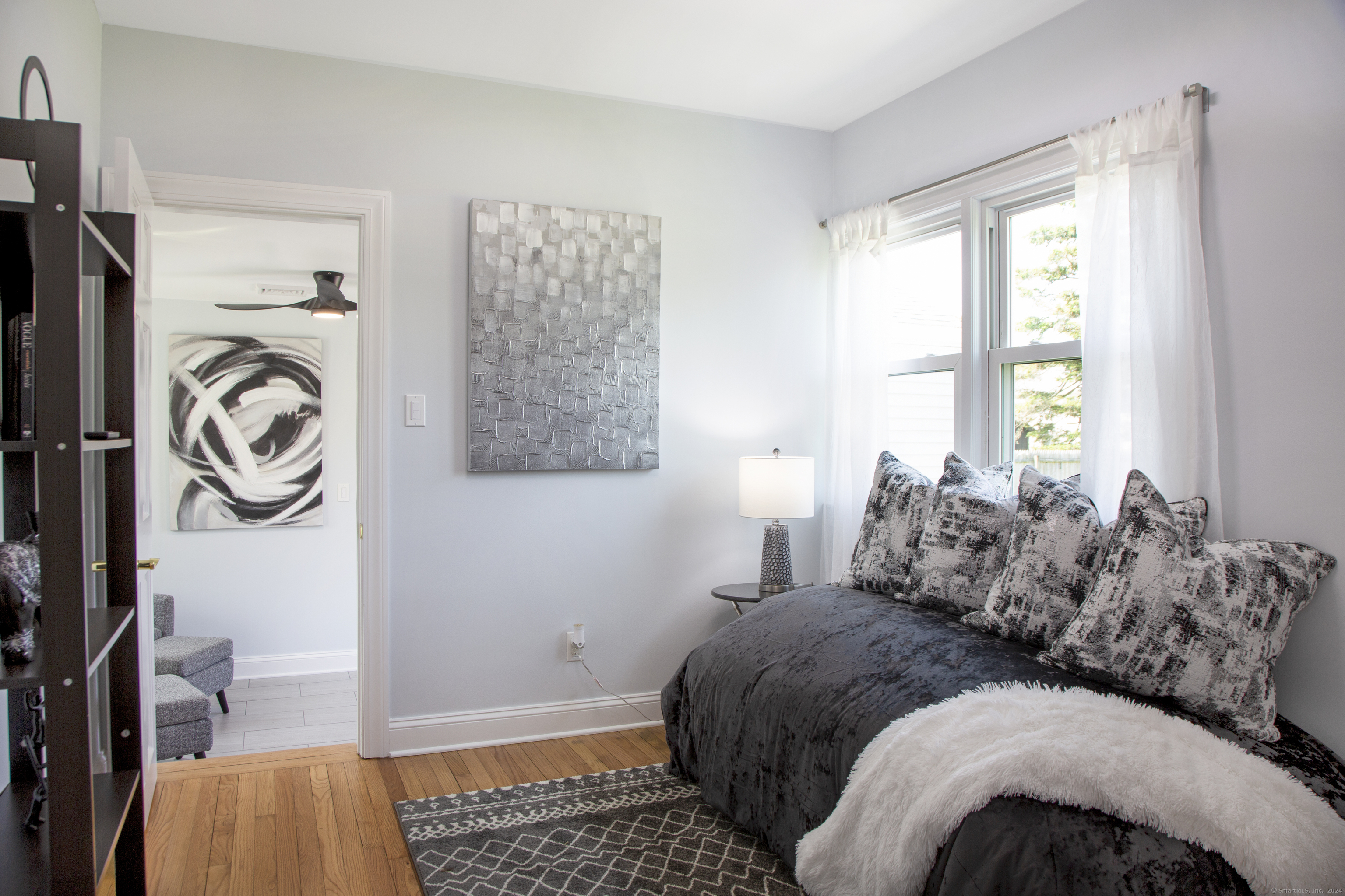 21 Nehantic Trail