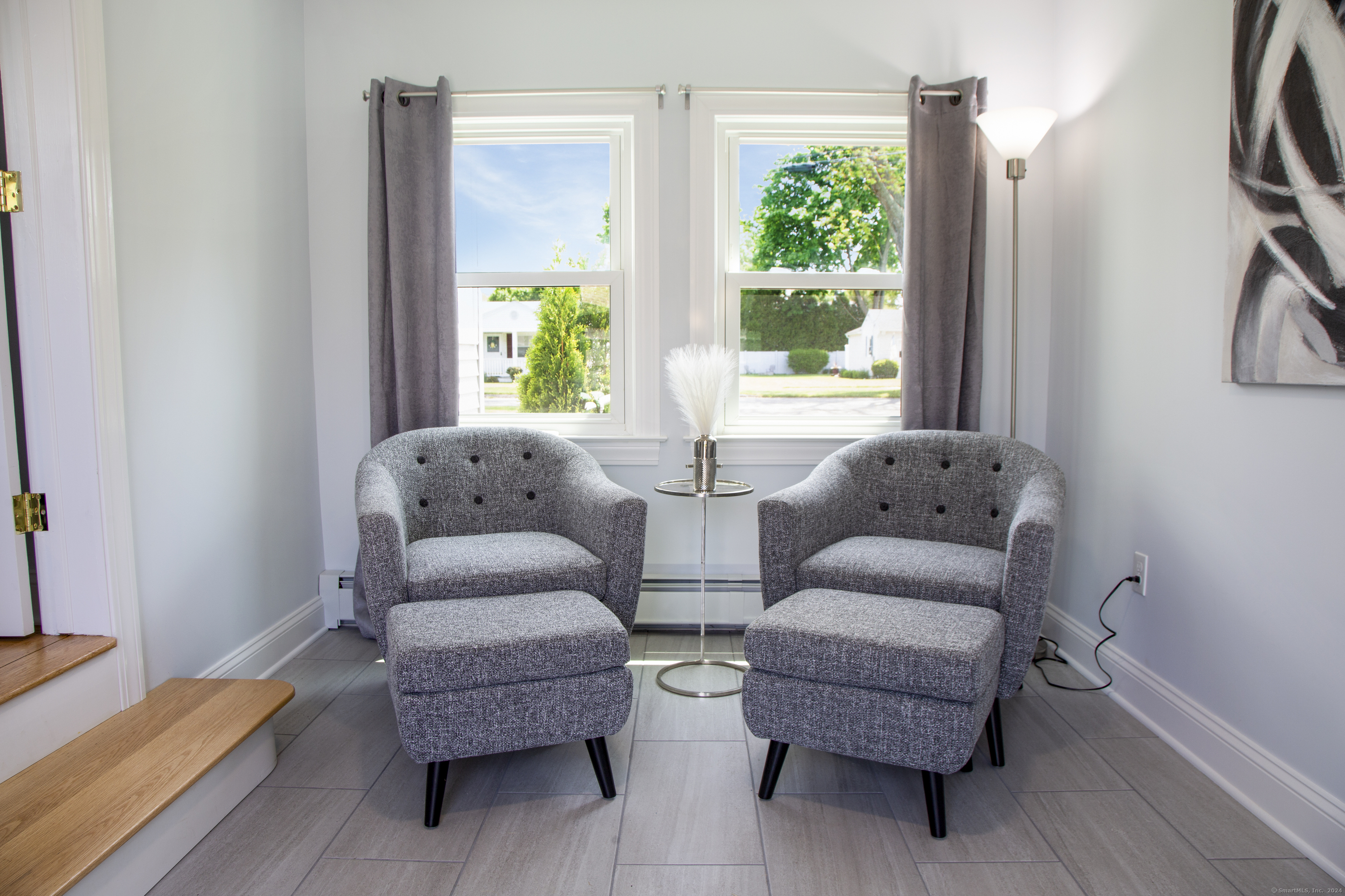 21 Nehantic Trail