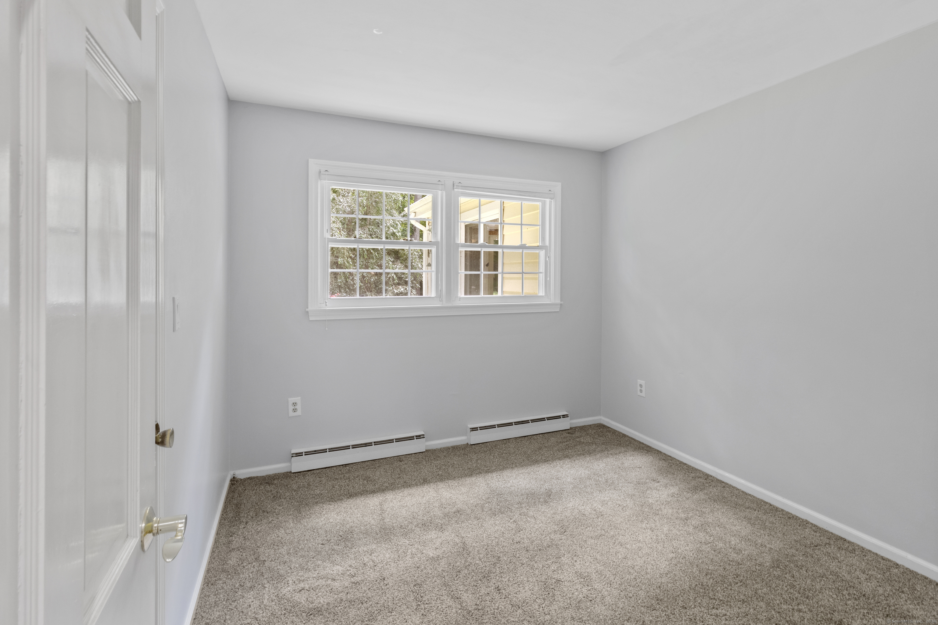 6 Jefferson Drive