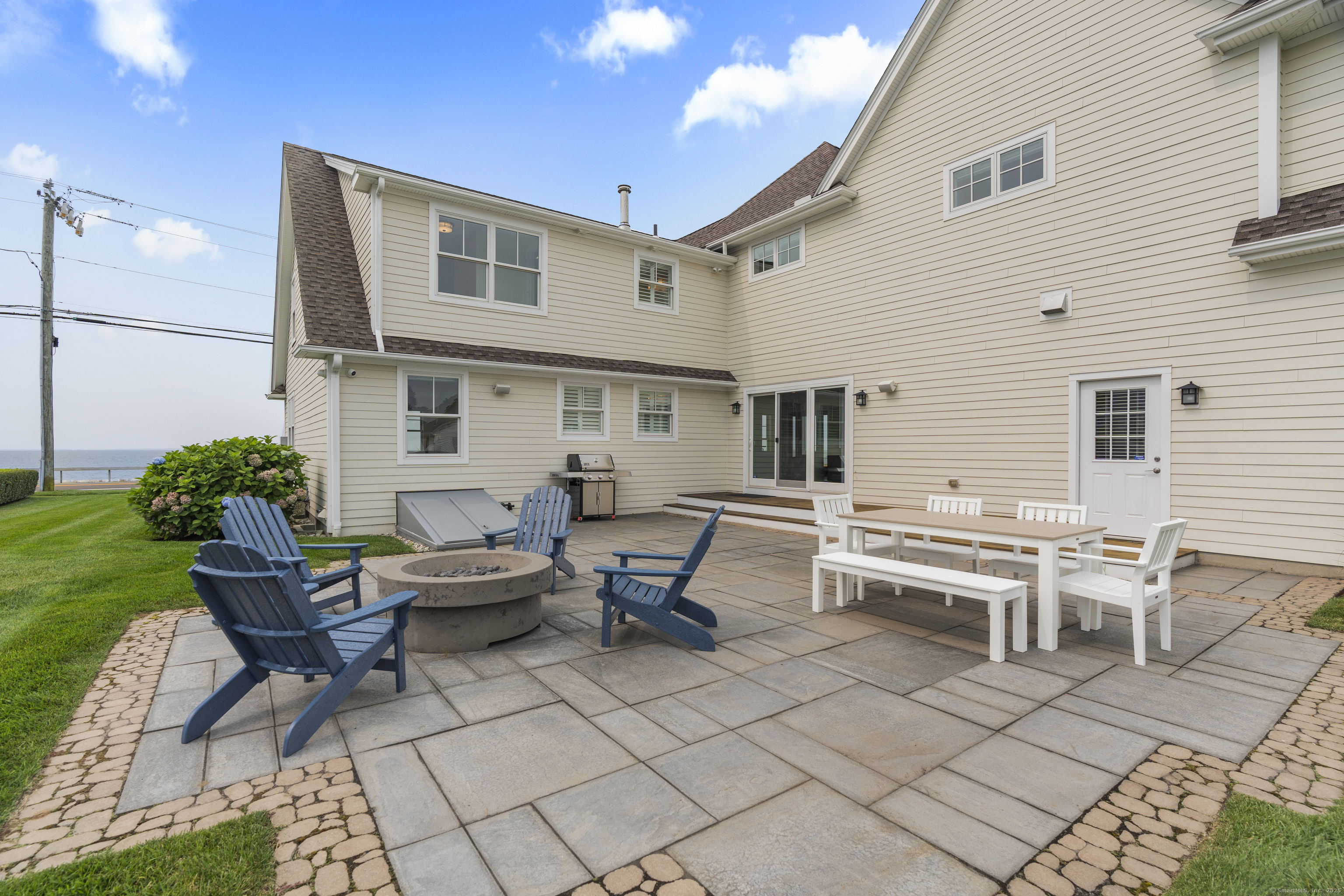 450 Maple Avenue