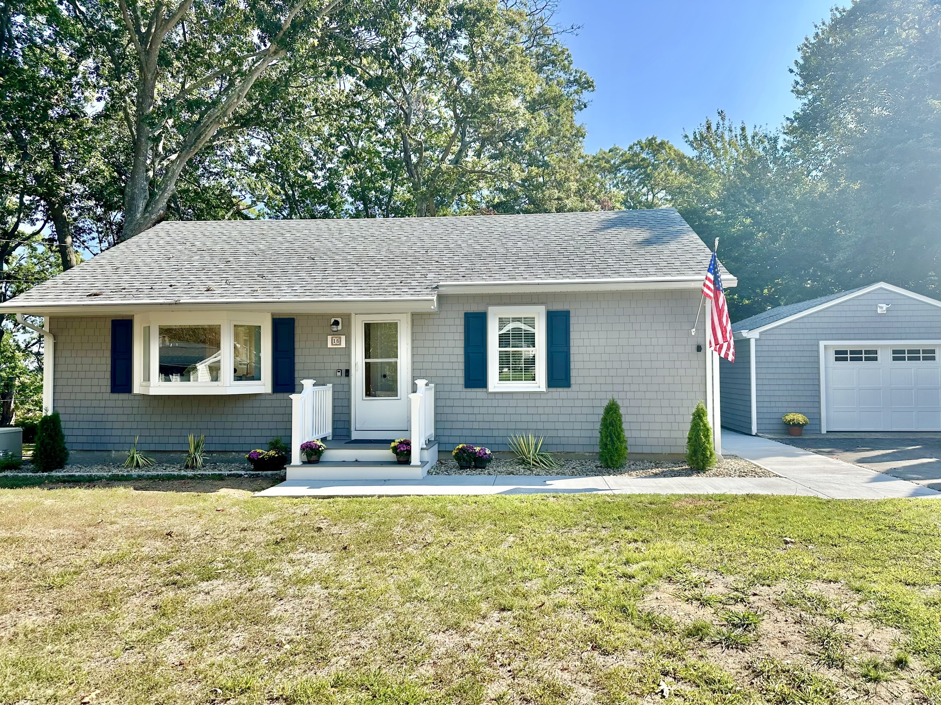 16 Seagull Road