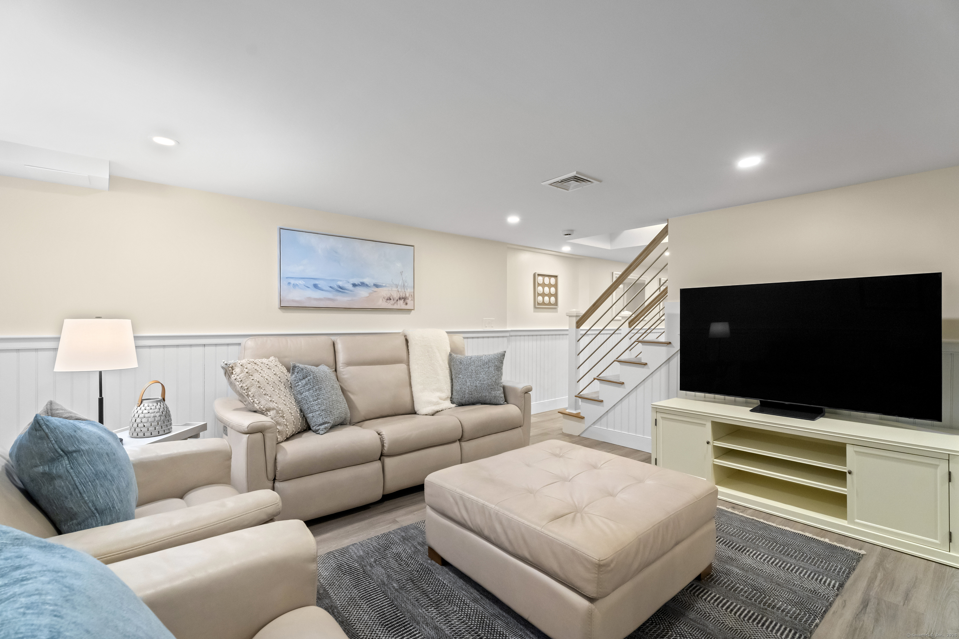 16 Seagull Road