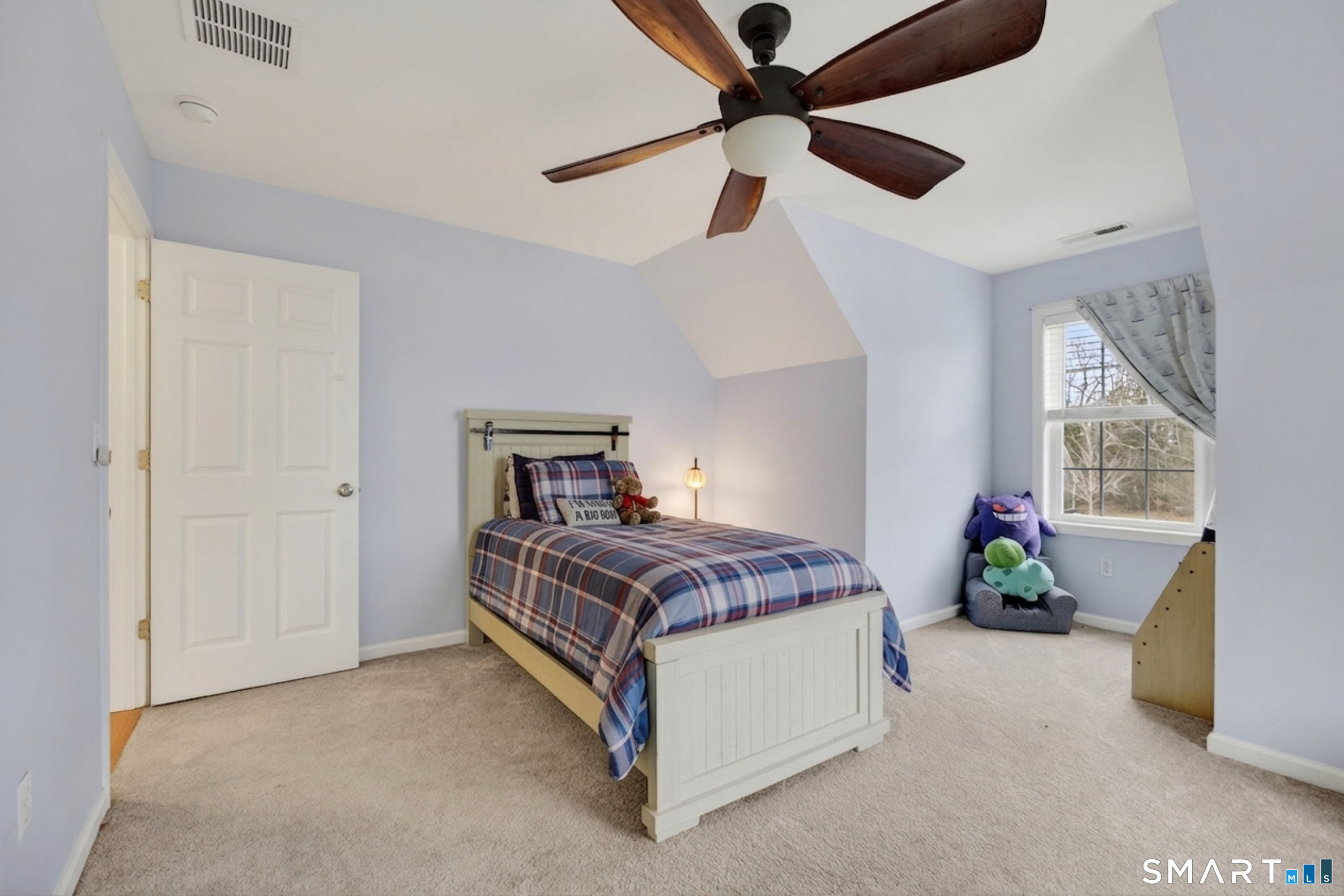 5 Tom Allyn Court