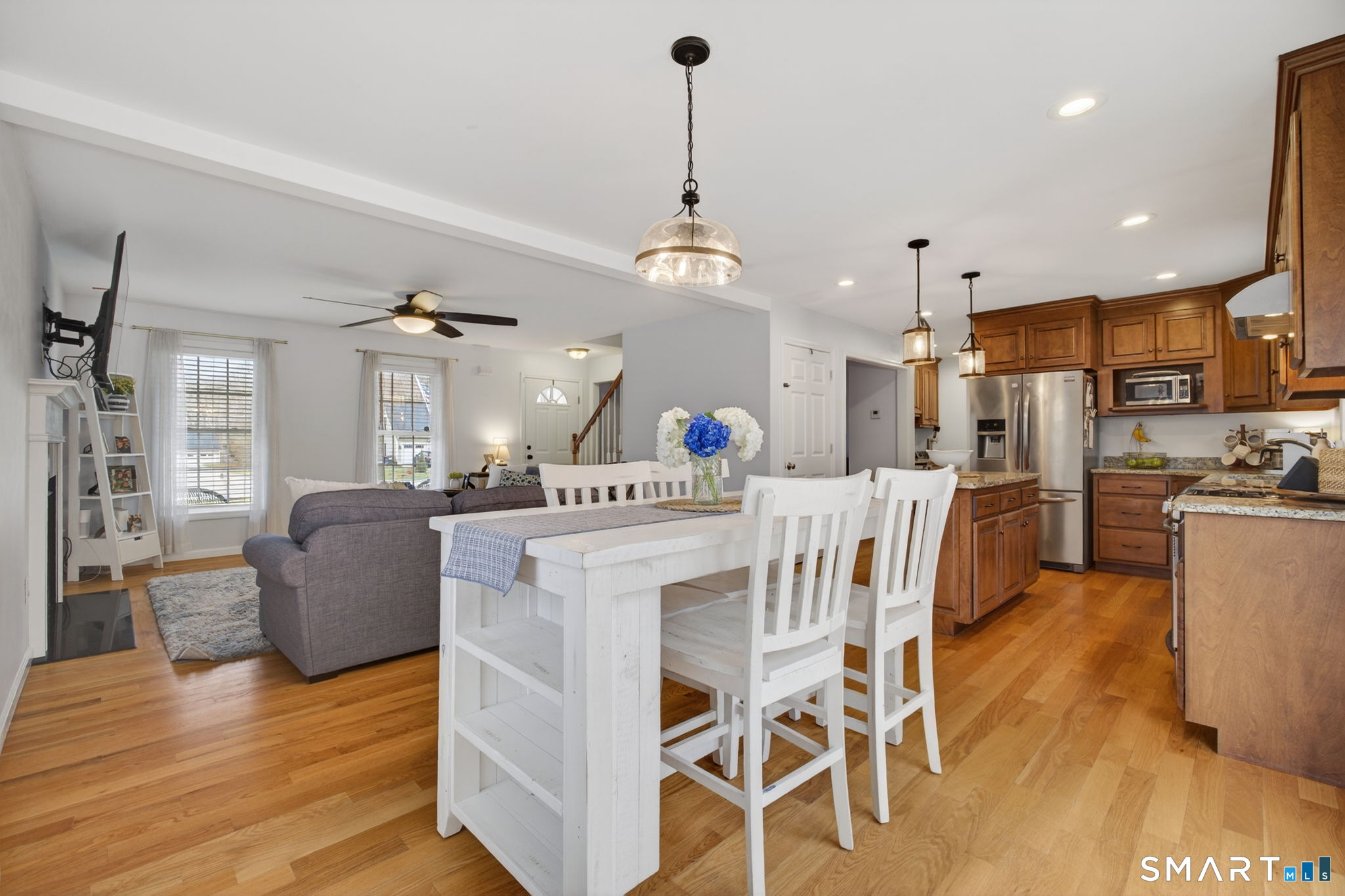 5 Tom Allyn Court