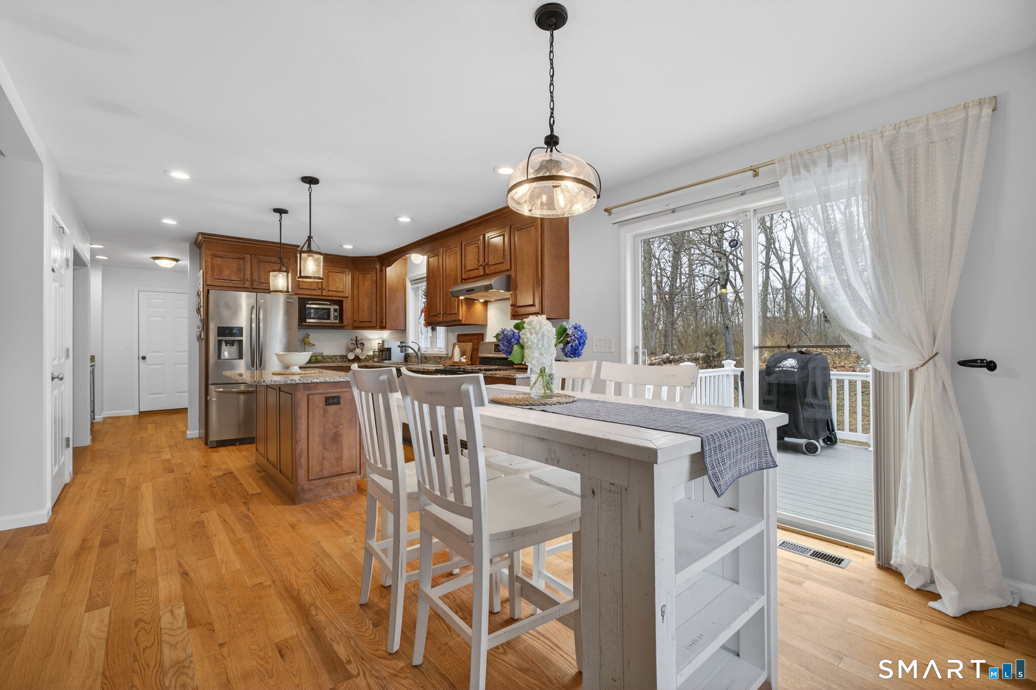 5 Tom Allyn Court