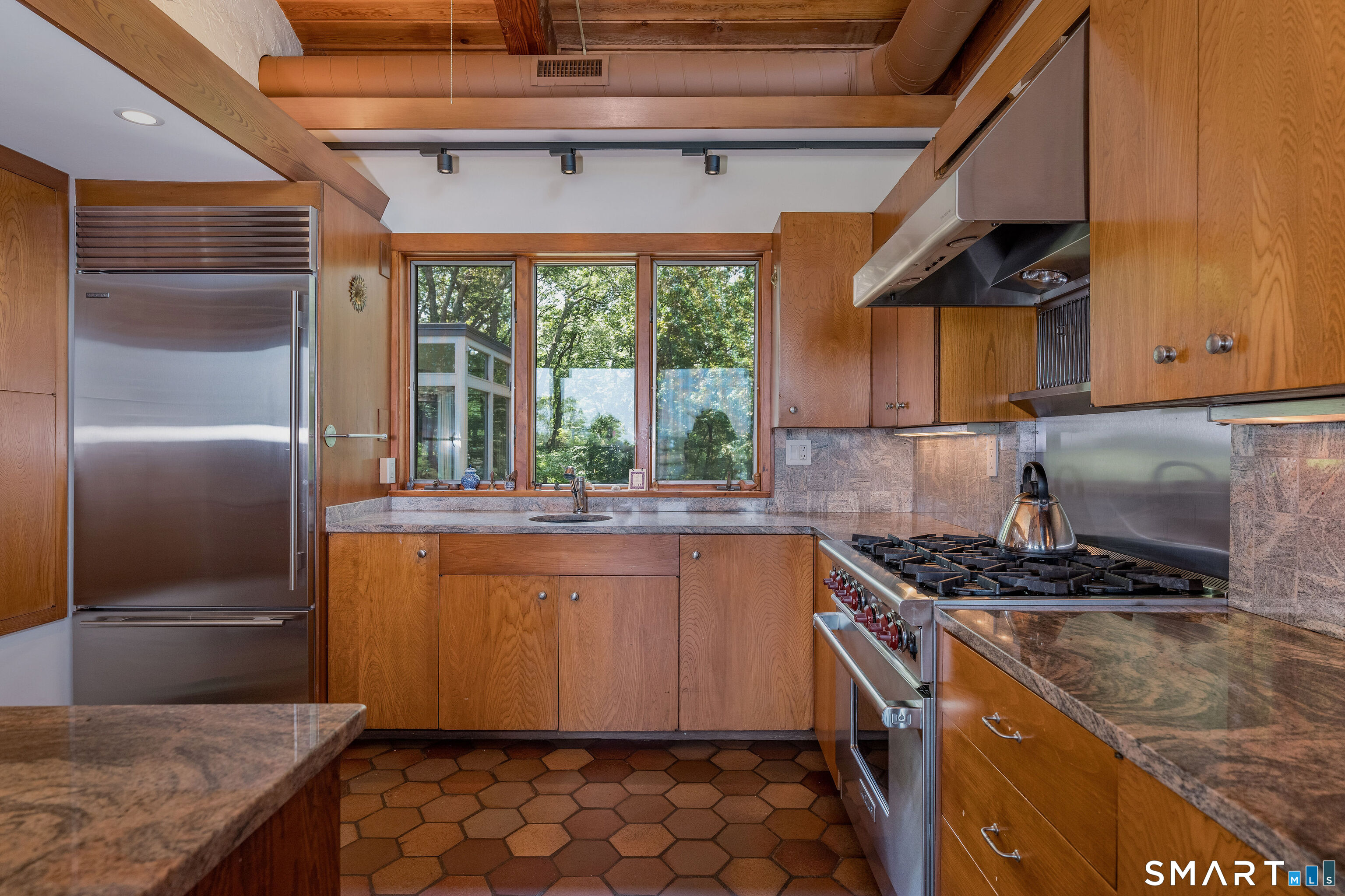 41 Watrous Point Road