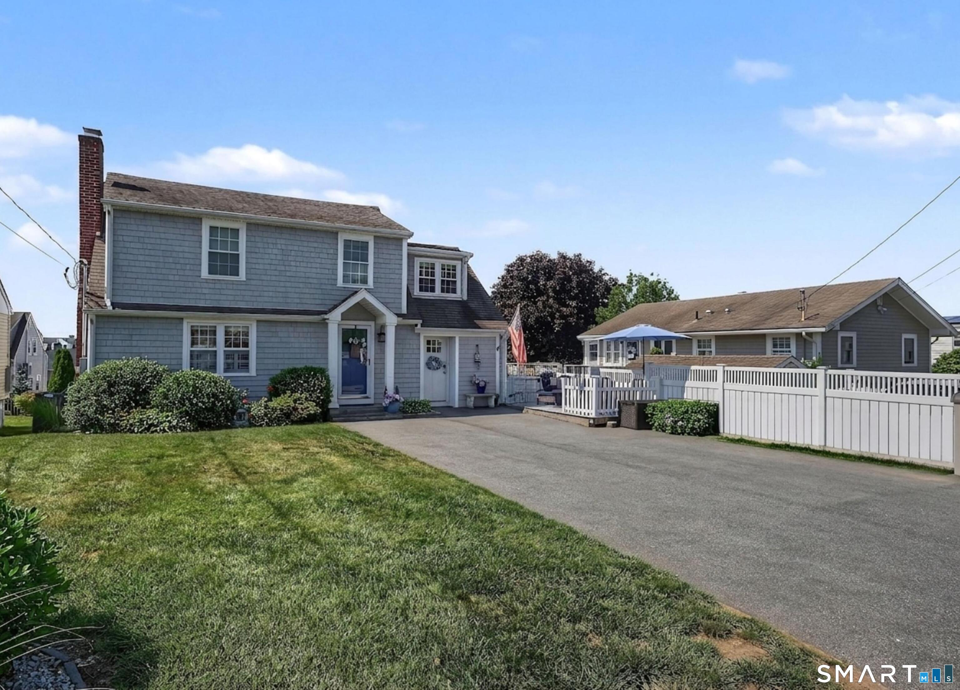 3 Mohican Road