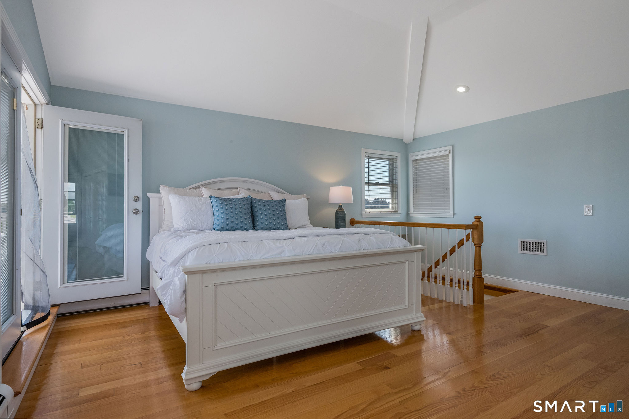 449 Seaside Avenue