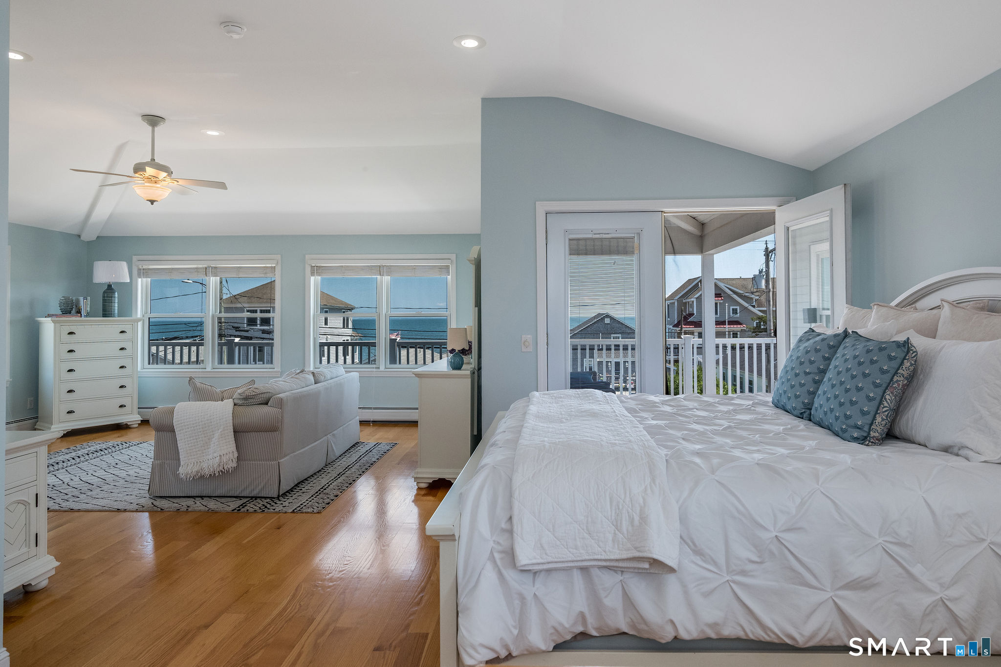 449 Seaside Avenue