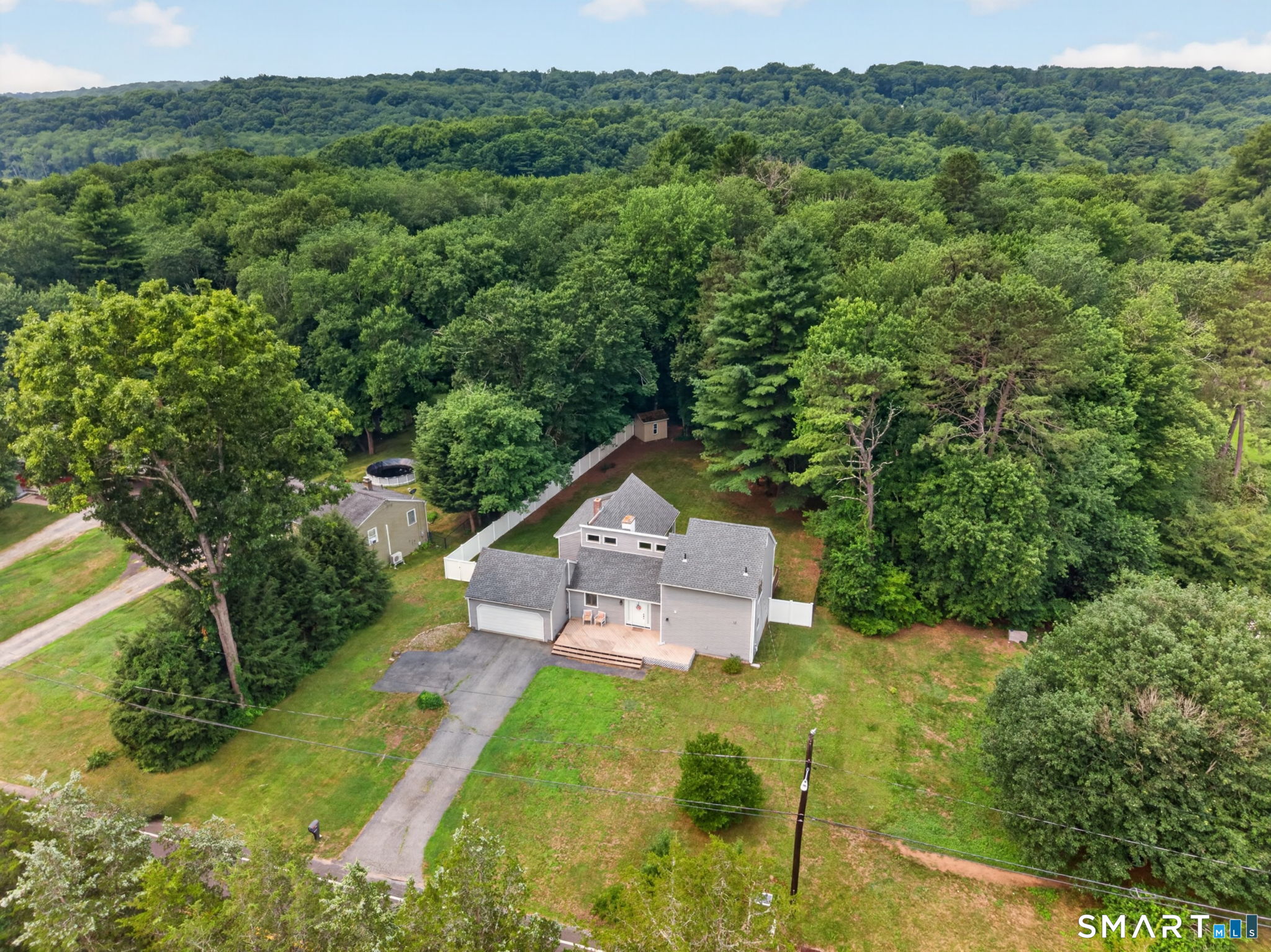 212 Cabin Road