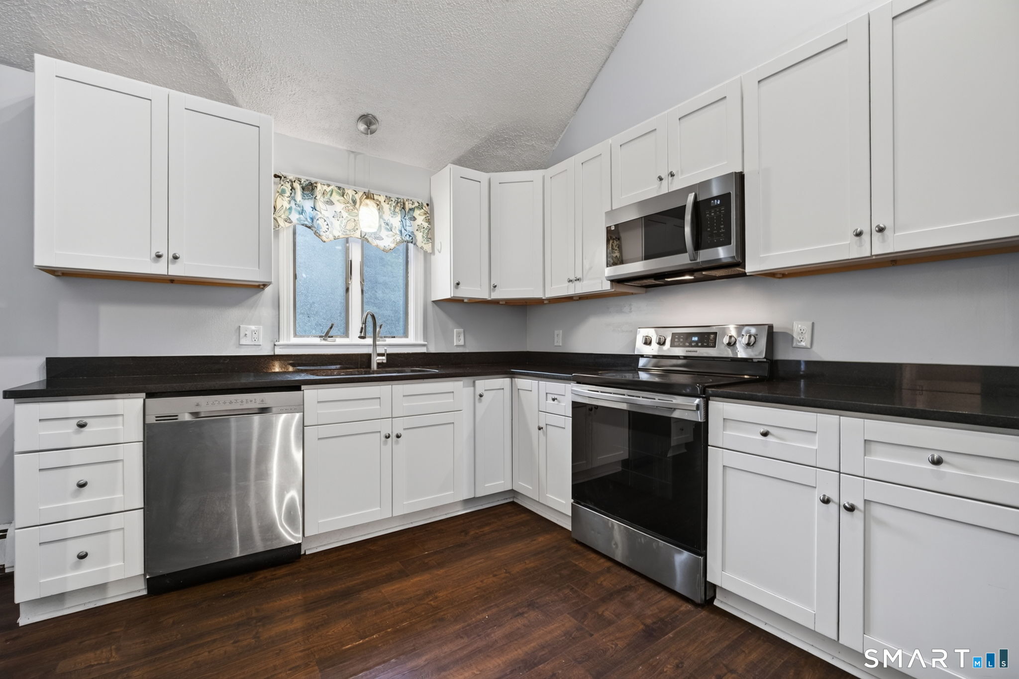 212 Cabin Road