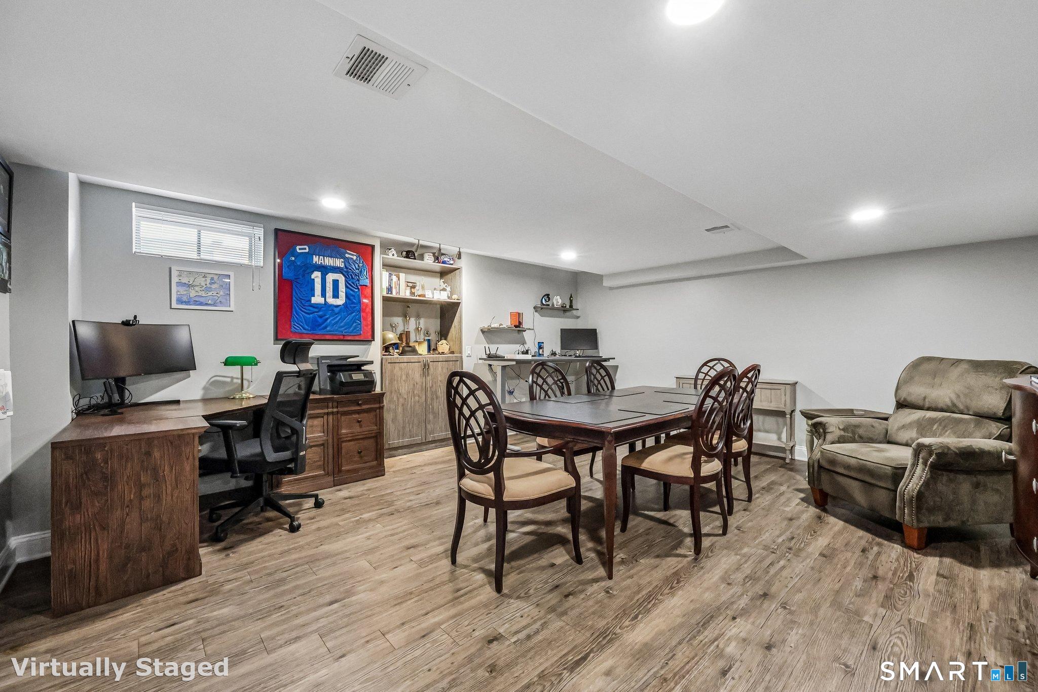 25 Sheffield Street Unit: 3