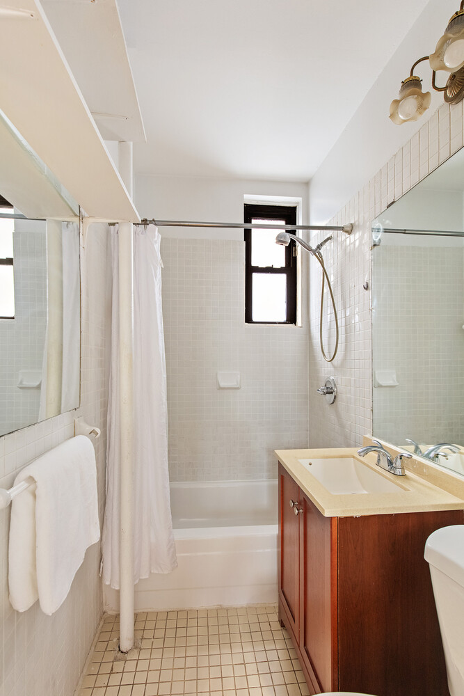 21-38 35TH Street 1B