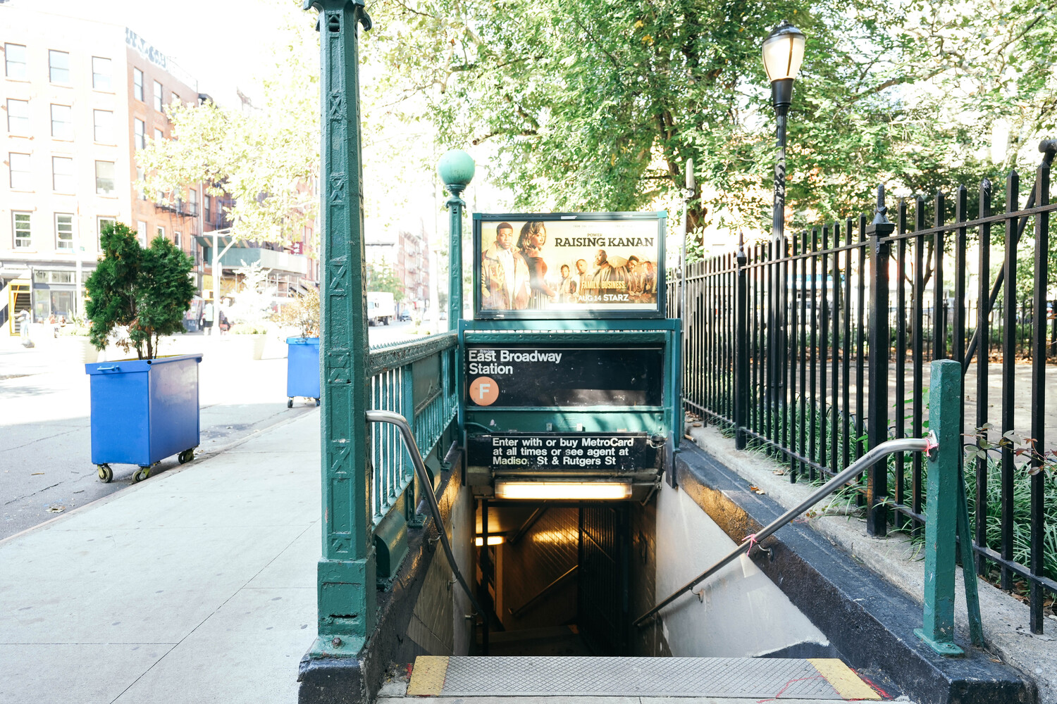 268 E BROADWAY A1706