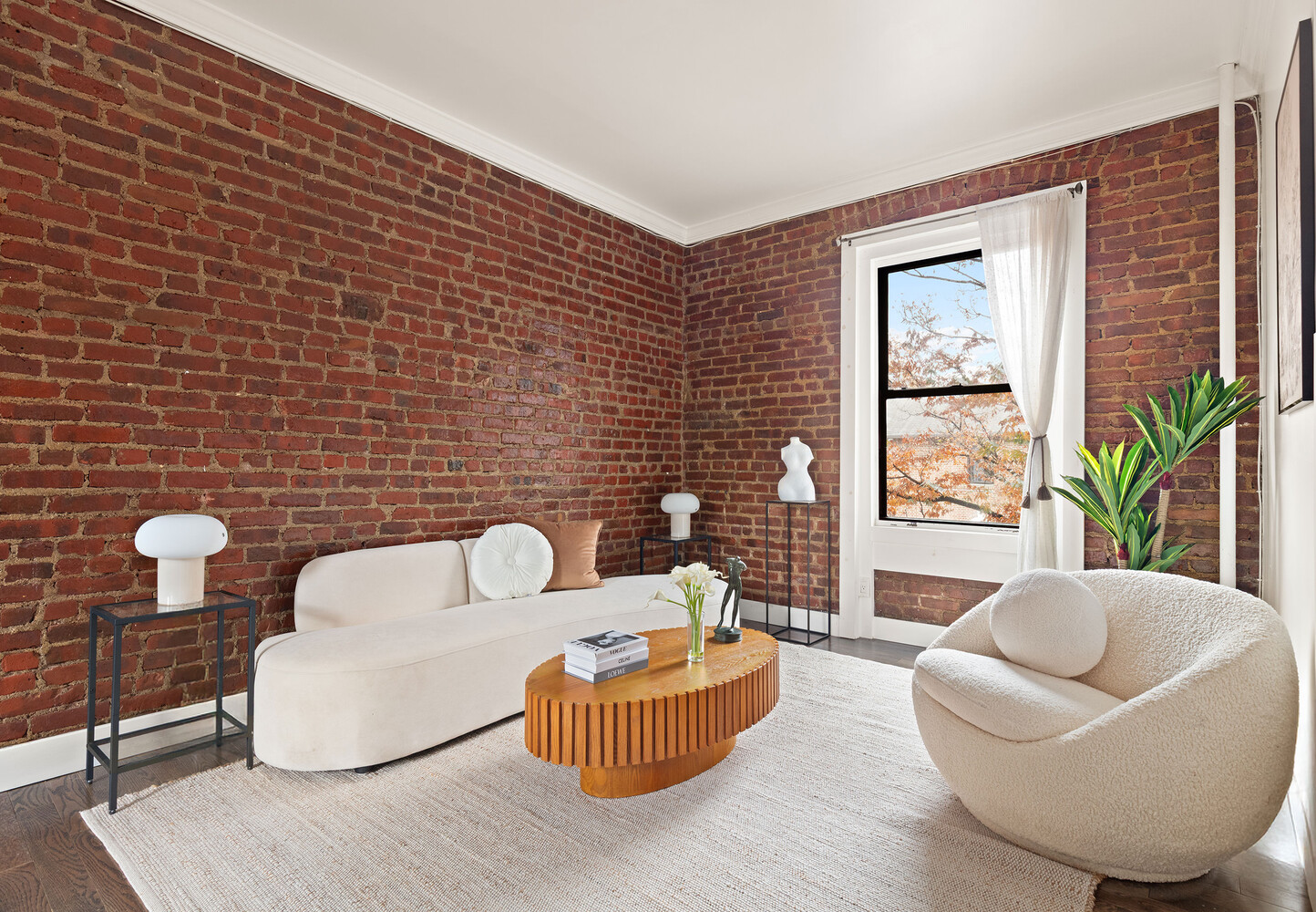 21-06 35TH Street 3E