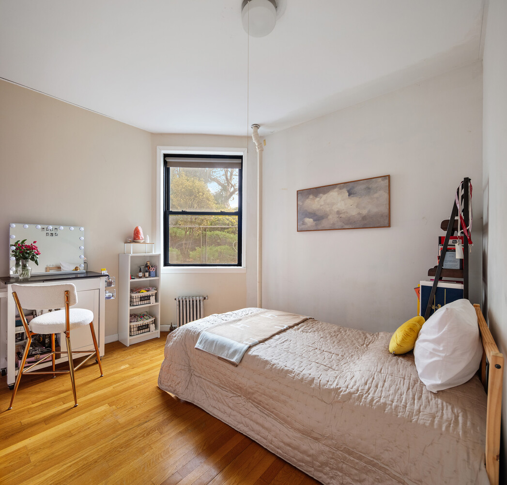 21-05 33RD Street 1A