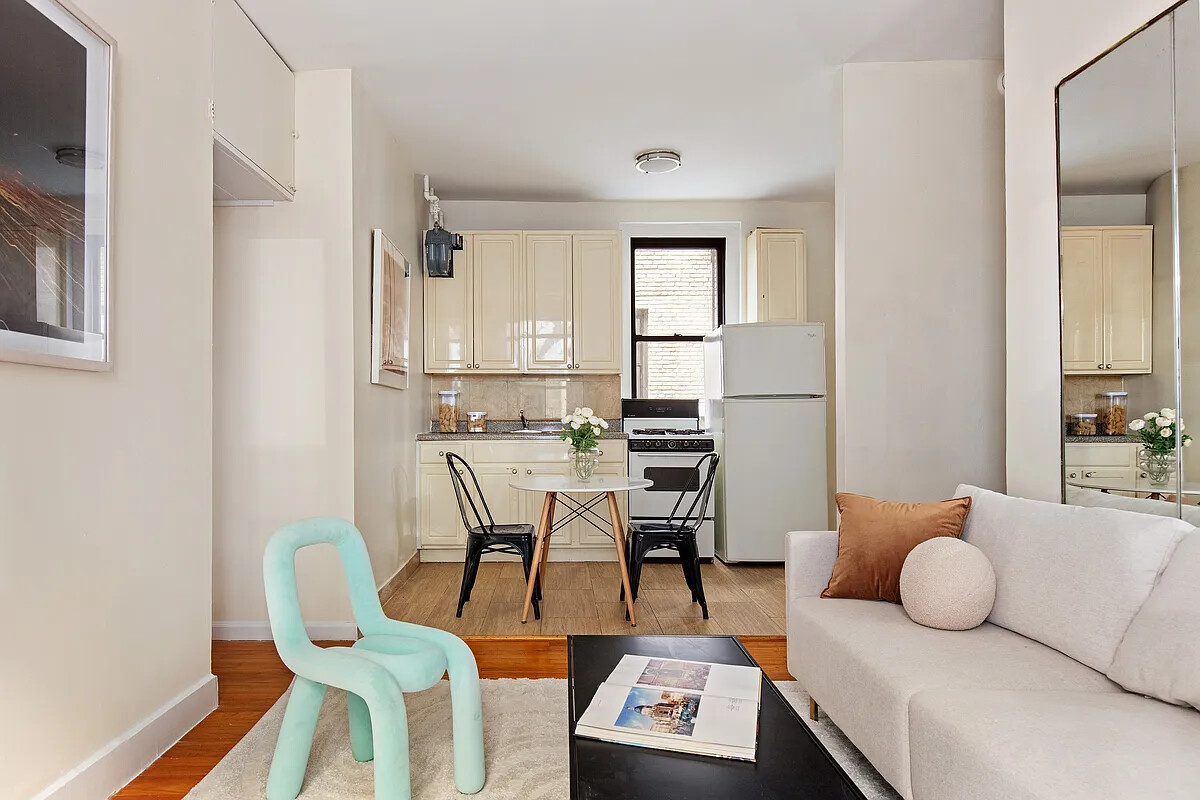 21-38 35TH Street 1B