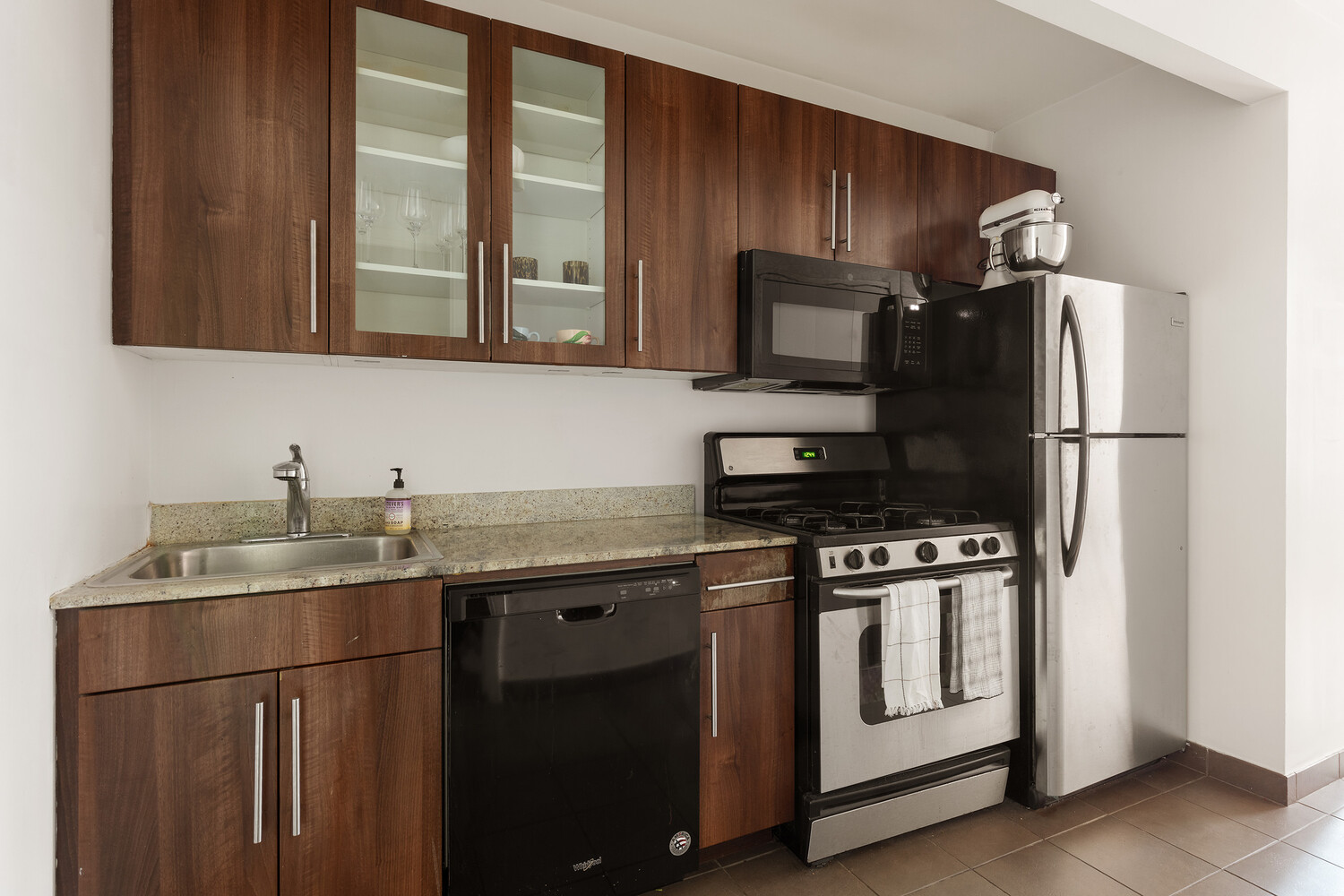 1 Wall Street Court PH04