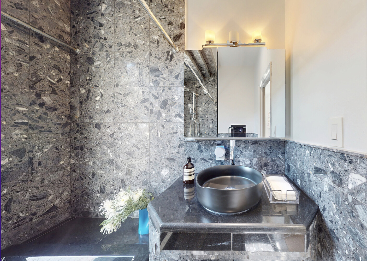 124 THOMPSON Street APT30