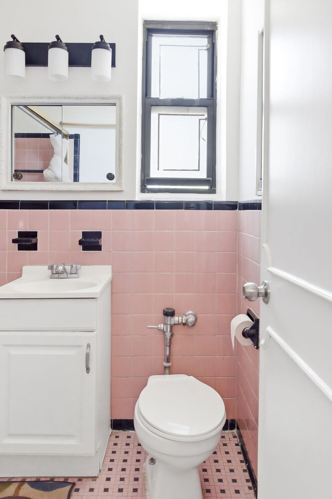 2241 PLUMB 1ST Street 3M