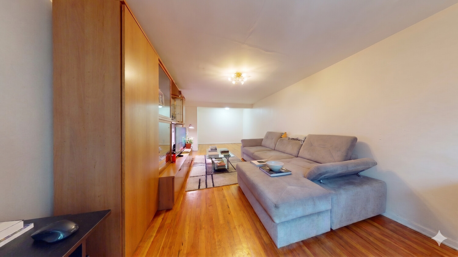 1200 GRAVESEND NECK Road 3L