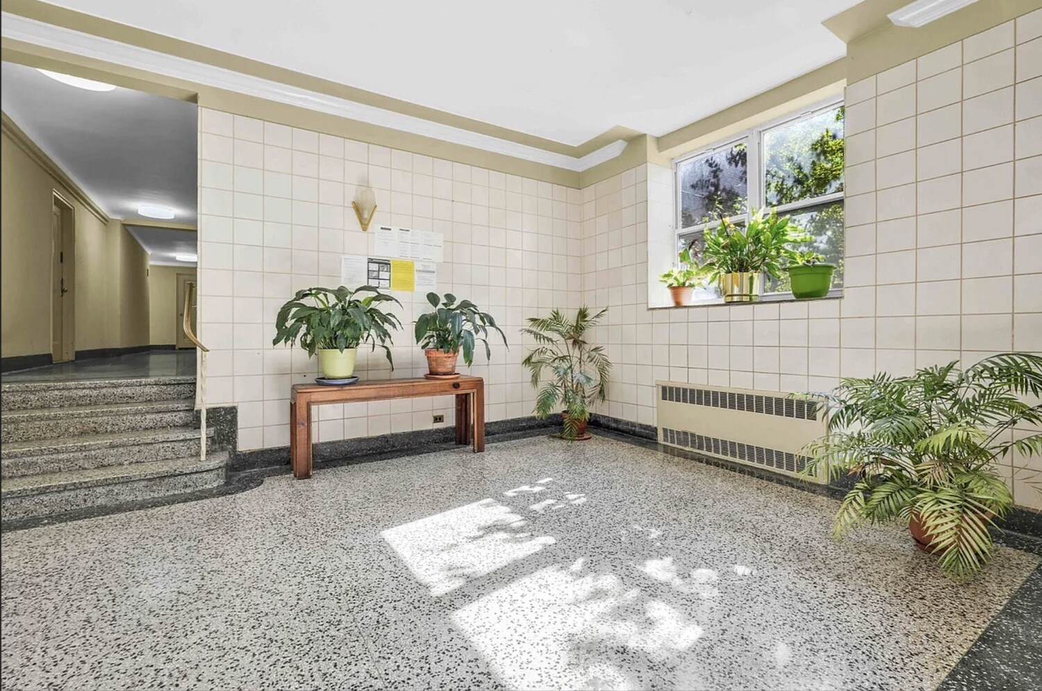 86-11 34TH Avenue 5D