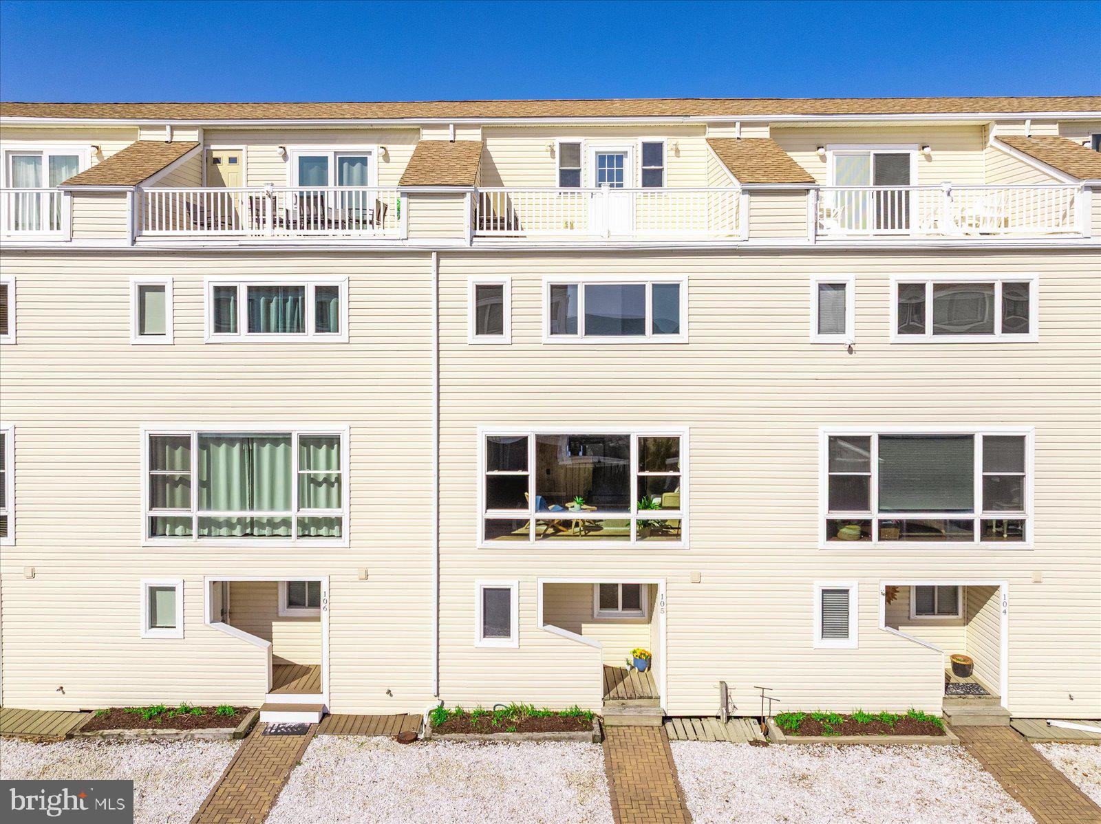 29174 OCEAN ROAD 105