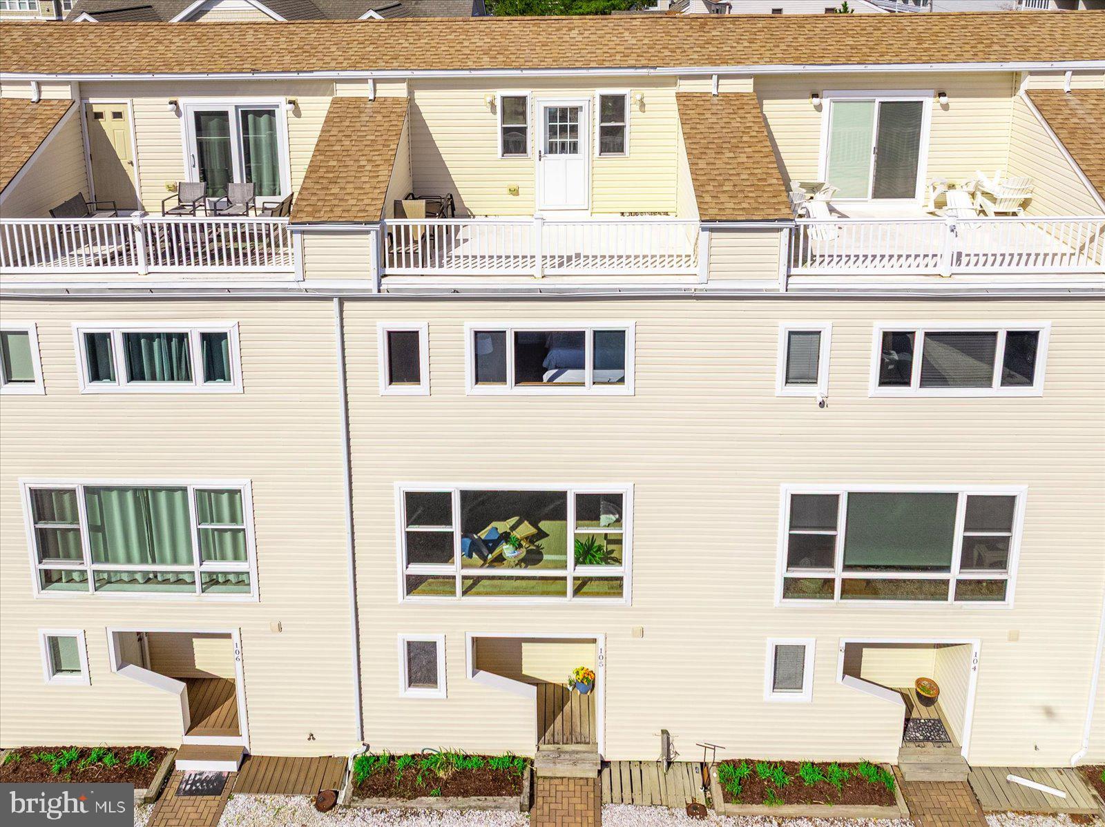 29174 OCEAN ROAD 105