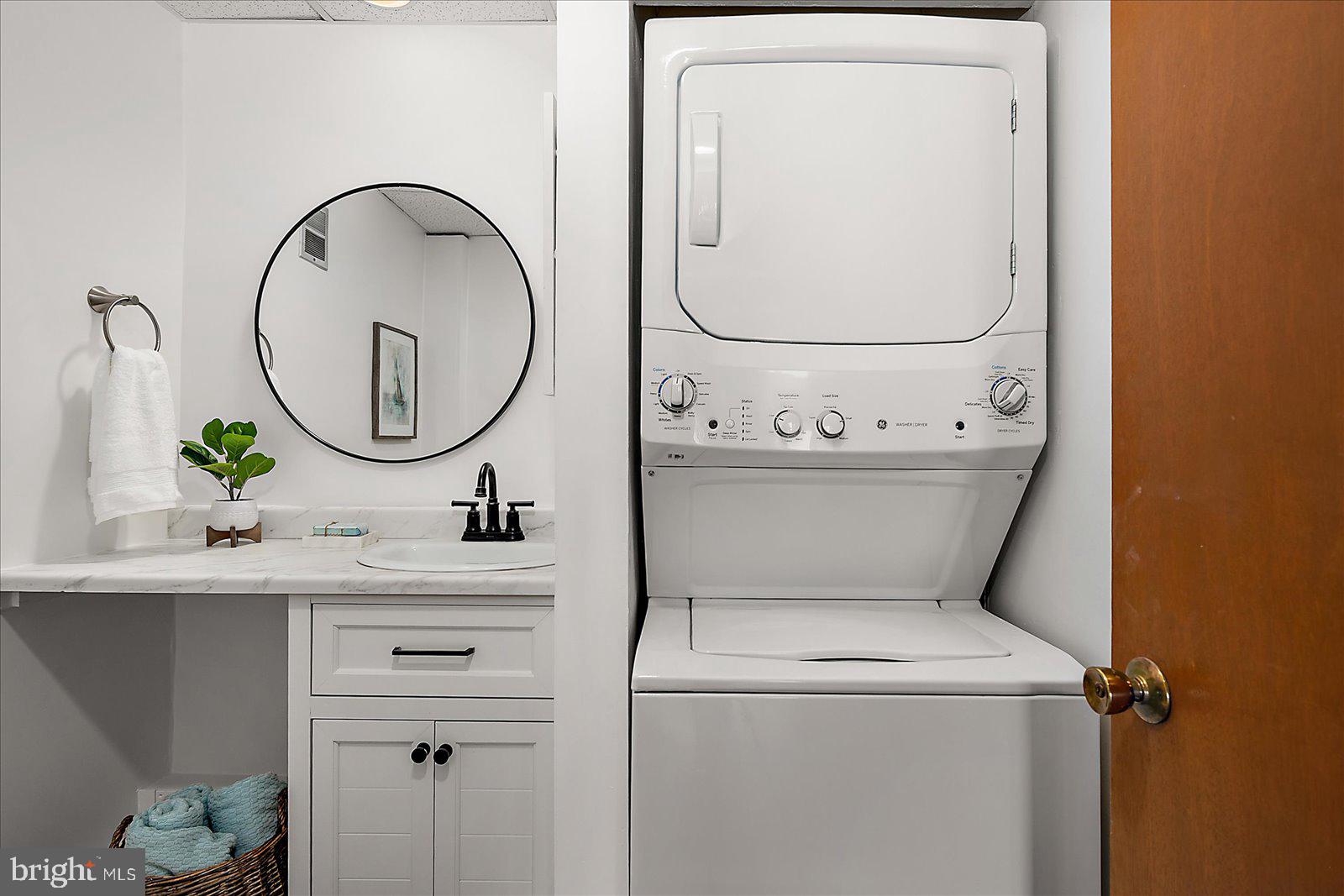 29174 OCEAN ROAD 105