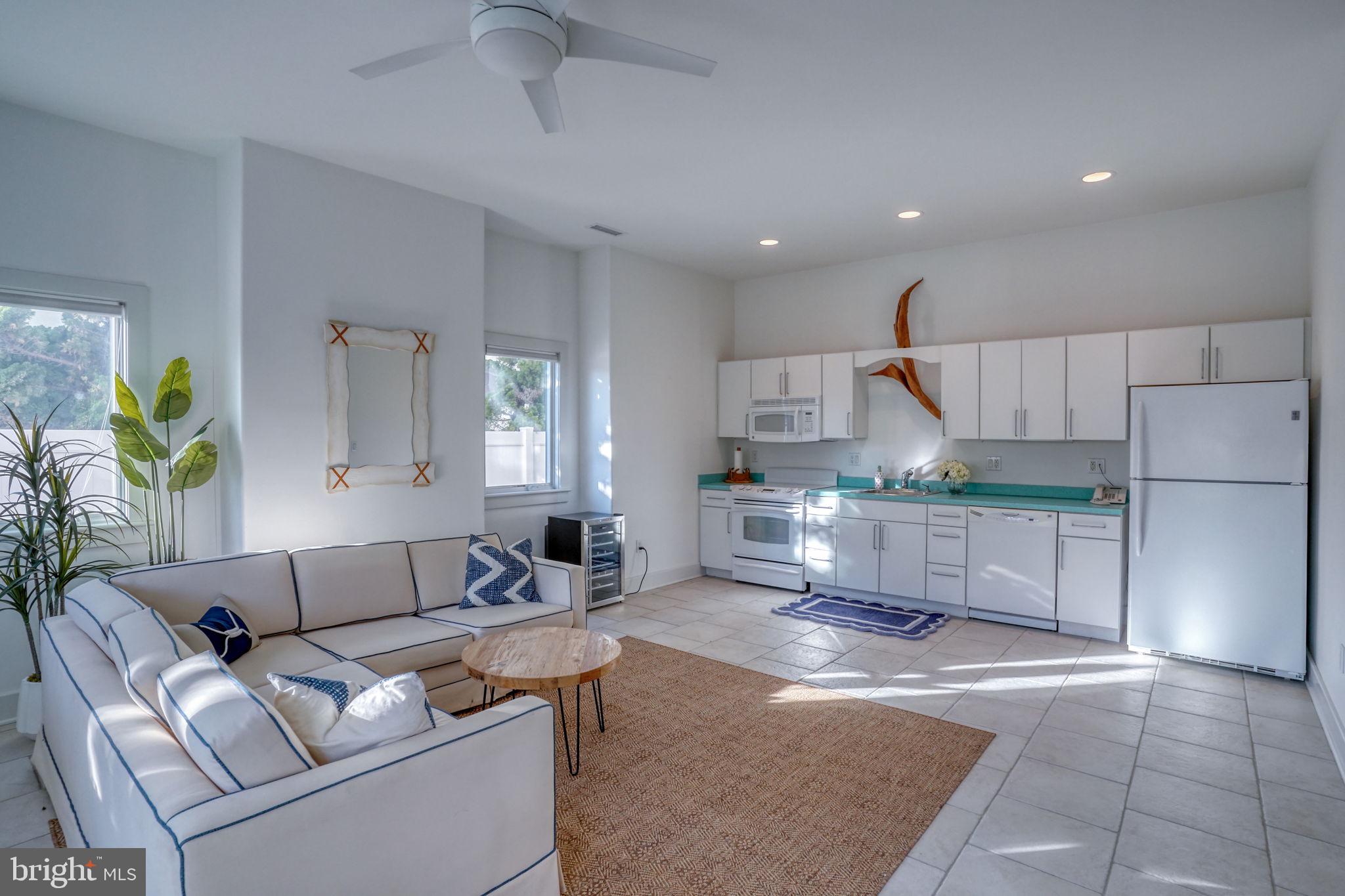 37105 OCEAN PARK LANE