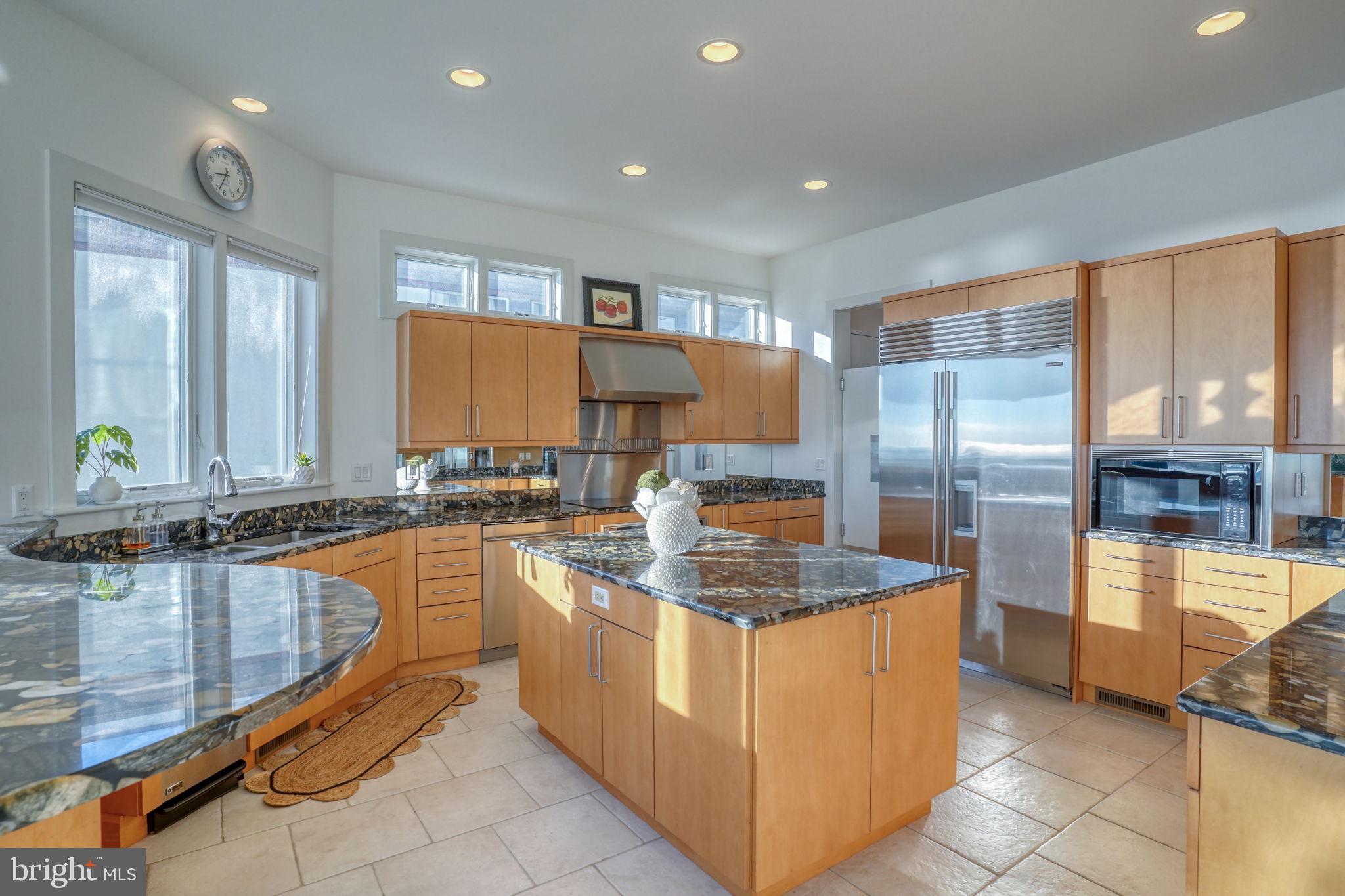 37105 OCEAN PARK LANE