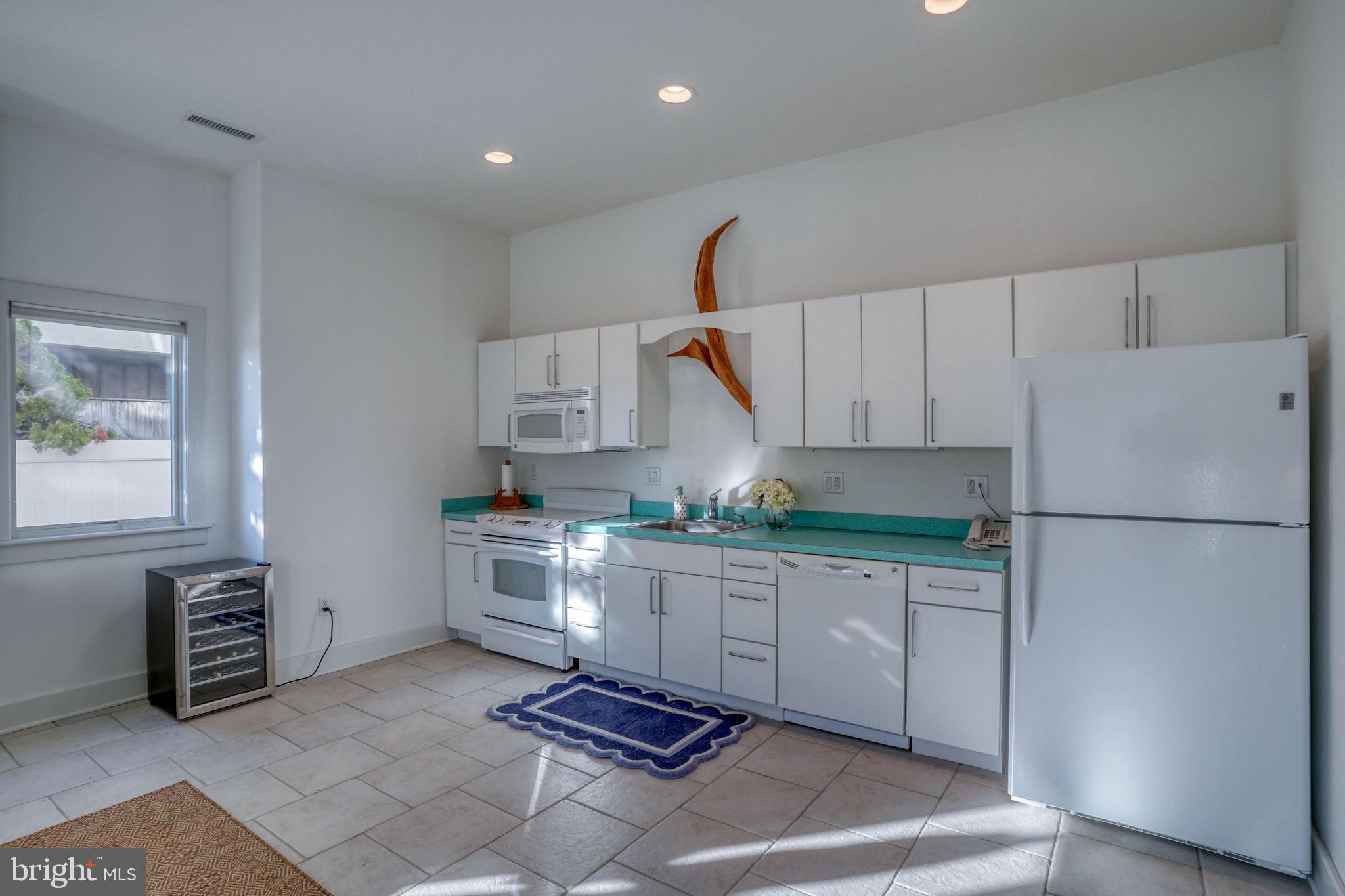 37105 OCEAN PARK LANE