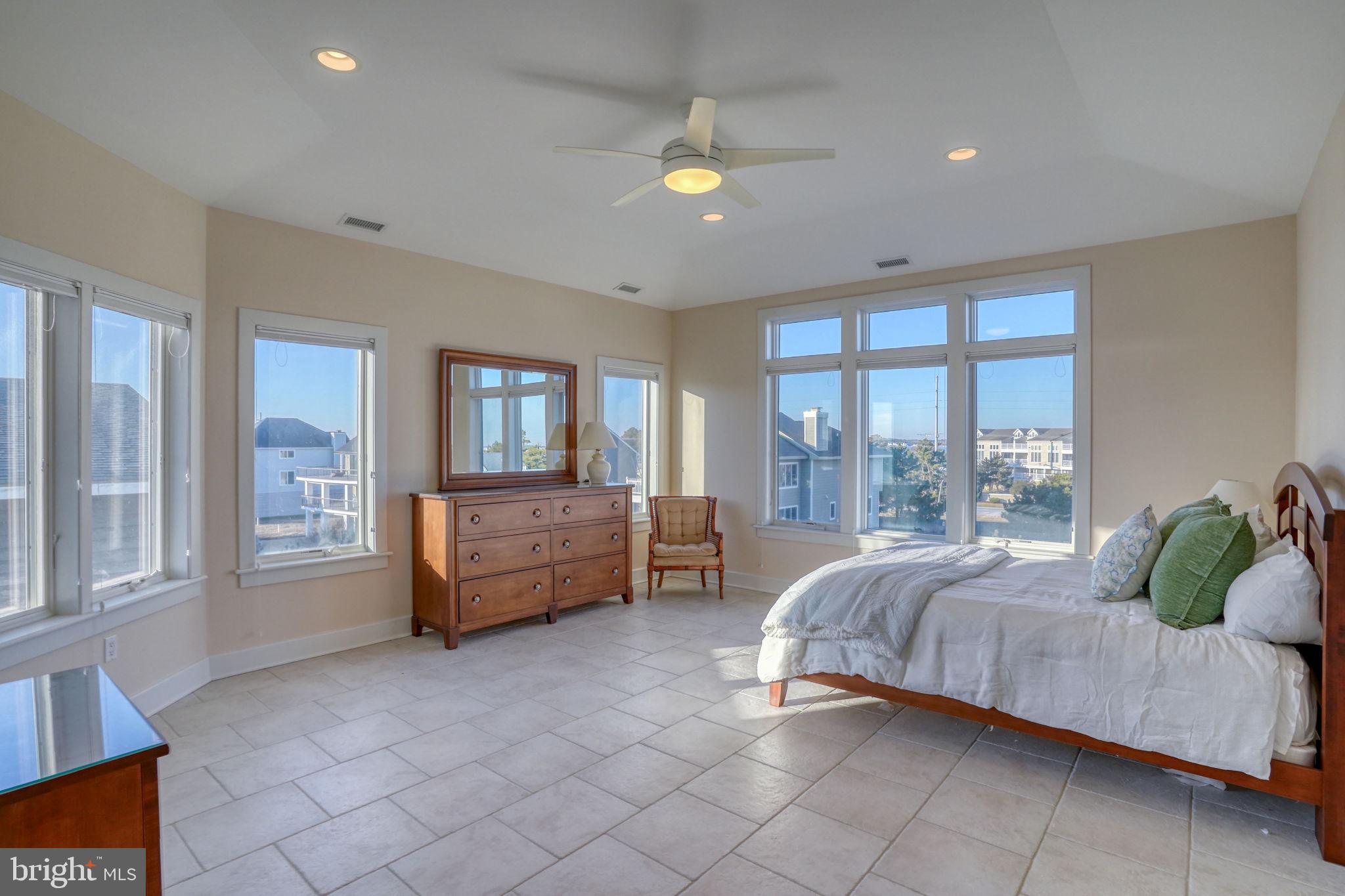 37105 OCEAN PARK LANE