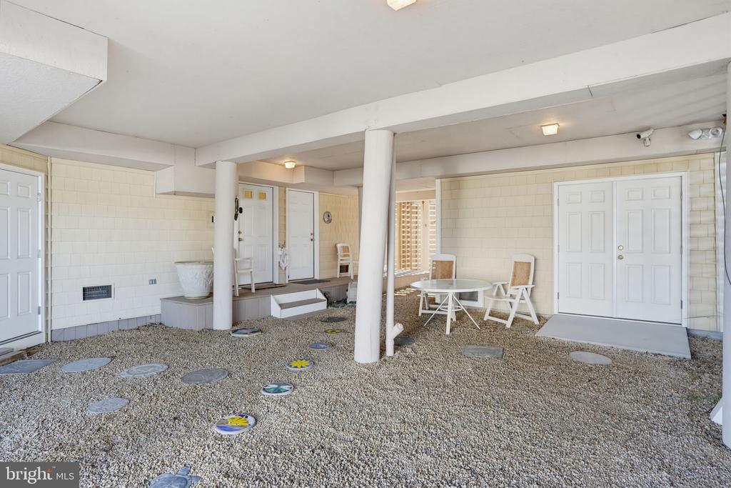 37135 OCEAN PARK LANE