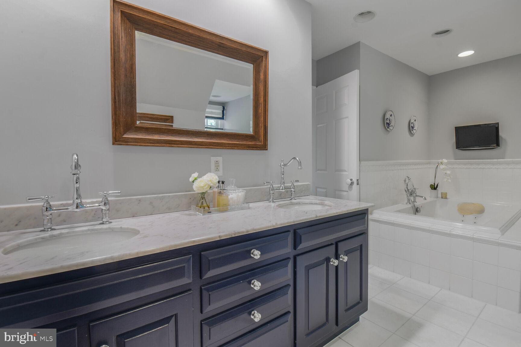 11801 GLEN MILL ROAD