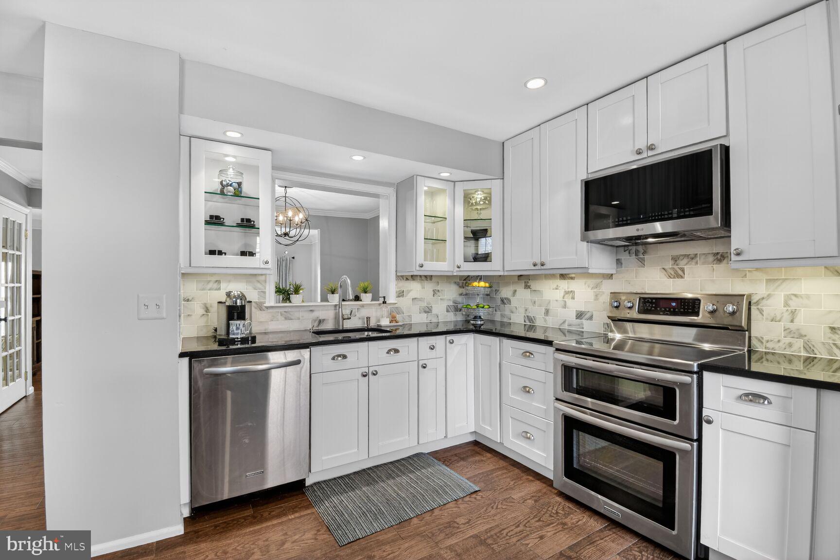 29 GROVE RIDGE COURT